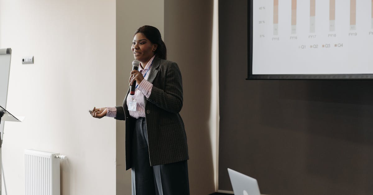 买微信小号：神灯app iso详情下载教程