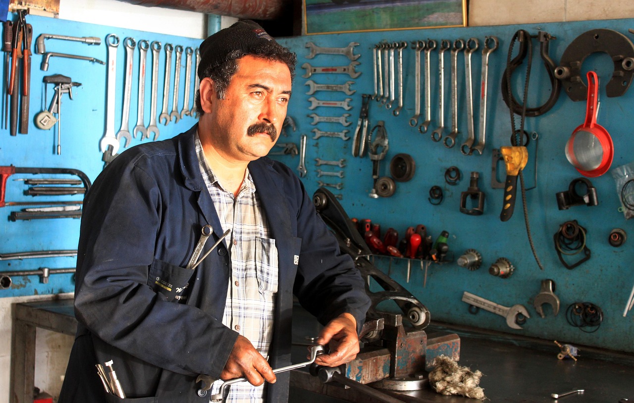 阿里手机卡实名账号:湖北浓香型白酒代理平台